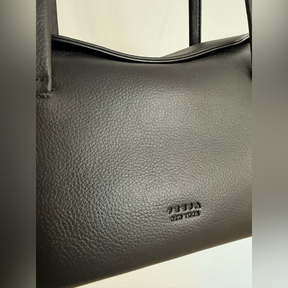 Freja New York Chrystie Black Bag - Picture 8 of 15
